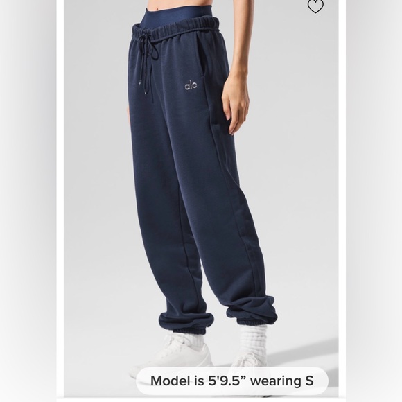 Alo Yoga Accolade Sweatpant – Navy – Size XS – NWT - Picture 2 of 6